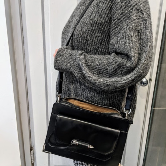 Mackage large leather purse with arrow clasp - Picture 3 of 10